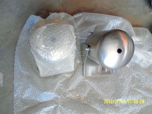 Vòi phun nước tầng 1,5m cao 4500 L / H 14mm