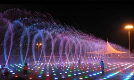 Vòi phun nước kỹ thuật số bằng thép không gỉ Swing Dancing Fountain 1.5 "