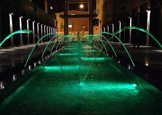 Vòi phun laminar 6000 L / H 20mm với đèn LED RGB 9W