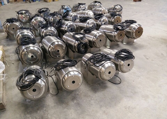 Vòi phun tia nước 200W 4500L / H 14mm